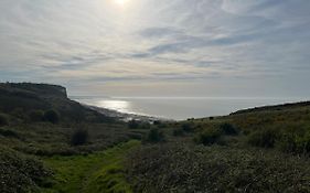 Les Embruns